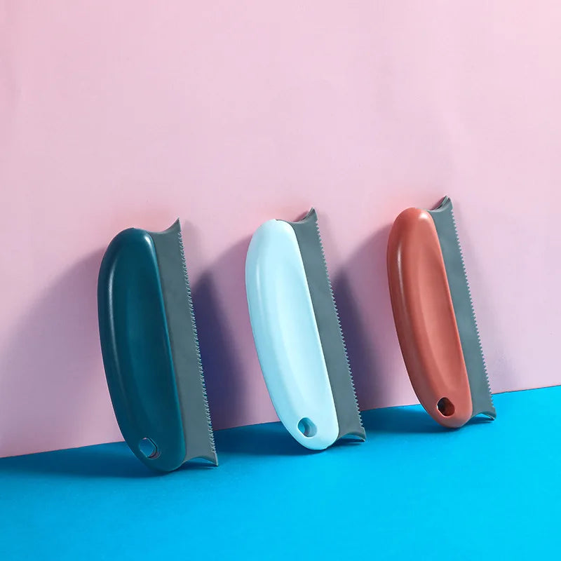 Cepillo Quitapelos para Perros y Gatos – Elimina Pelo de Ropa y Muebles – ABS+TPR – Azul/Rojo